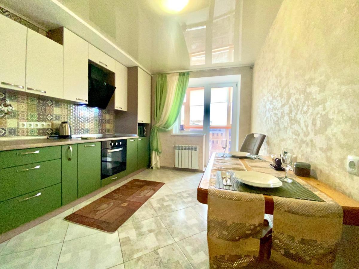 Apartpoltava Простора Однокімнатна Квартира В Новобудові, Корпусний Парк Esterno foto